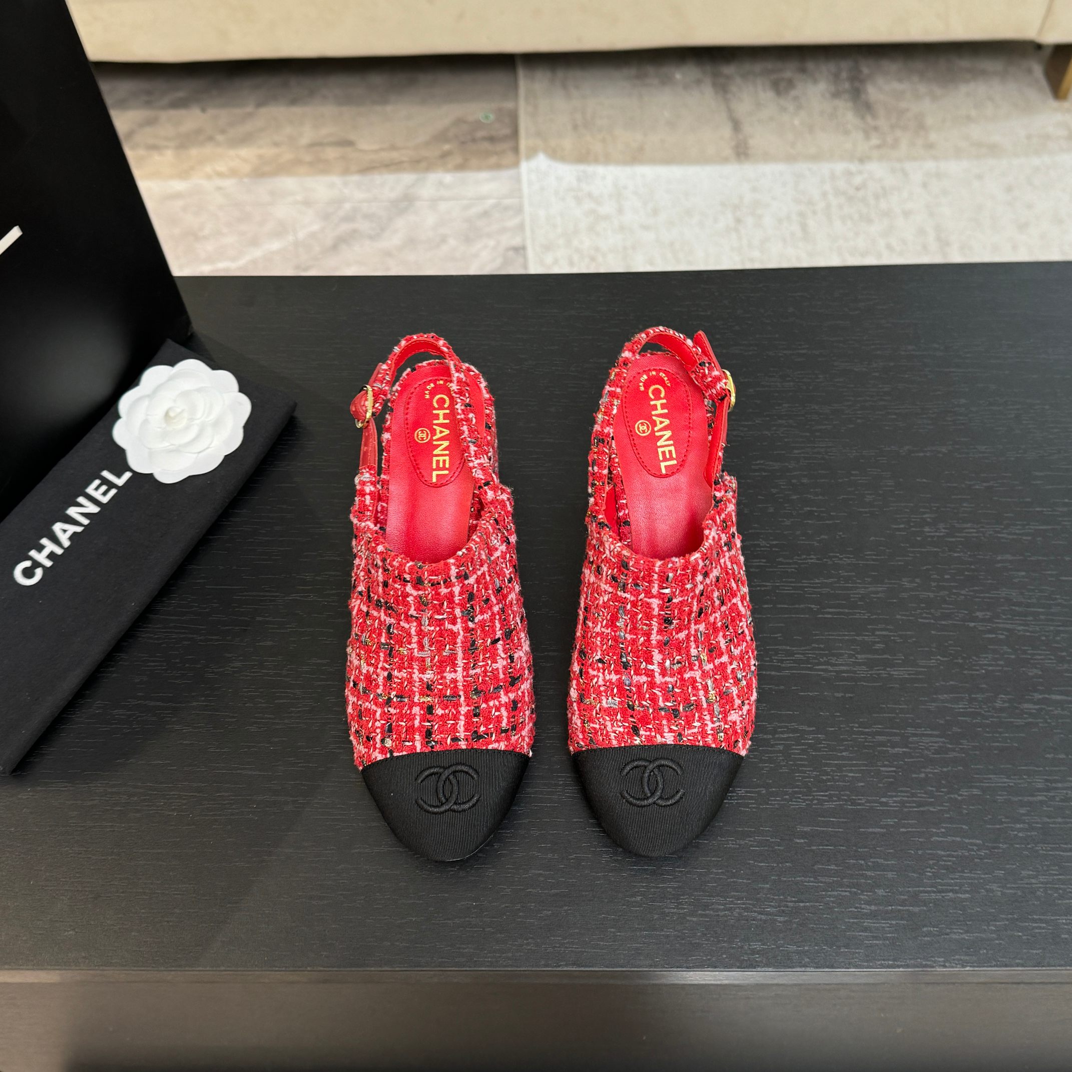 샤넬(CHANEL) 더블 플랫폼 샌들 신발