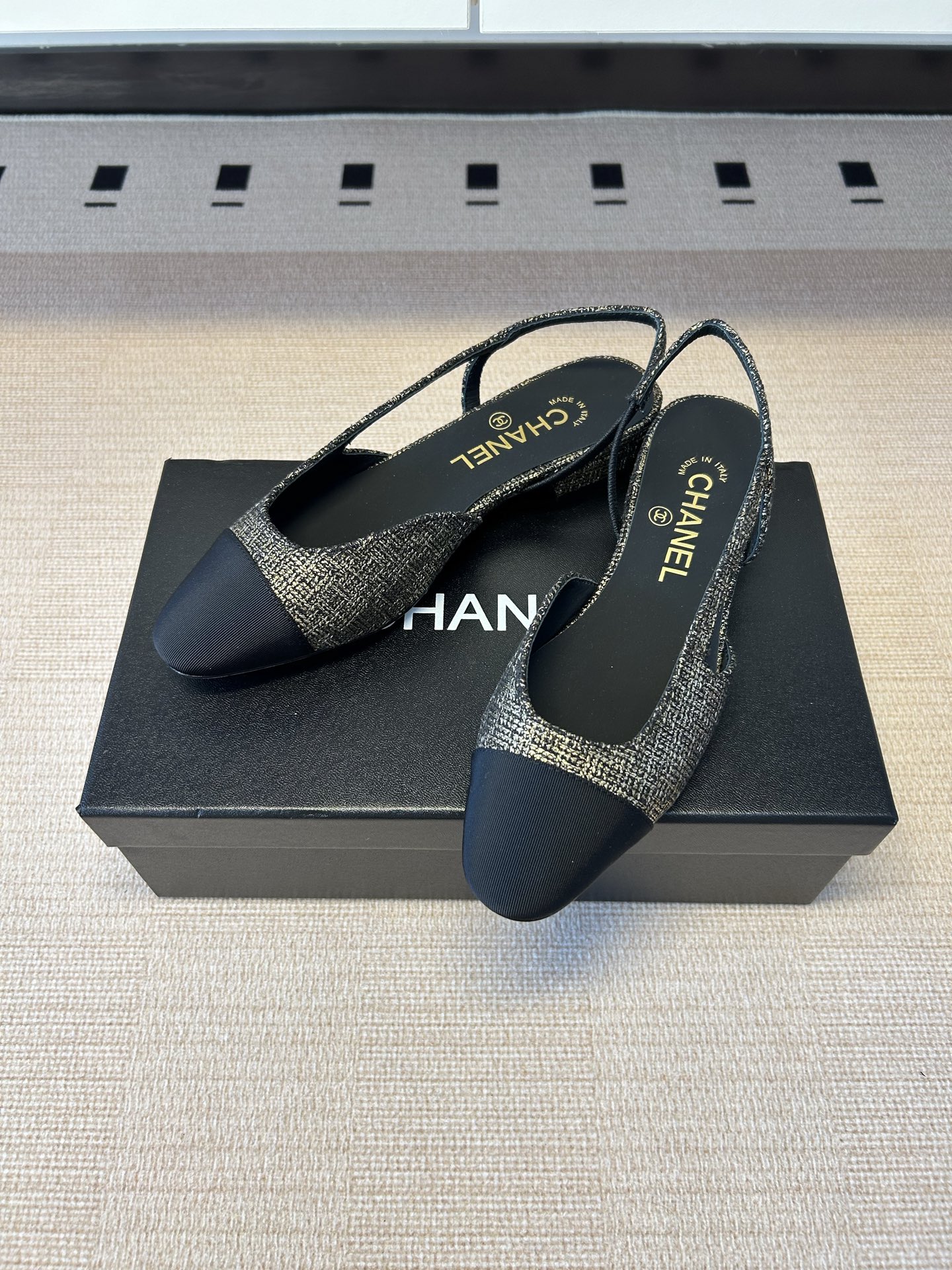 샤넬(CHANEL) 슬링백 샌들 신발