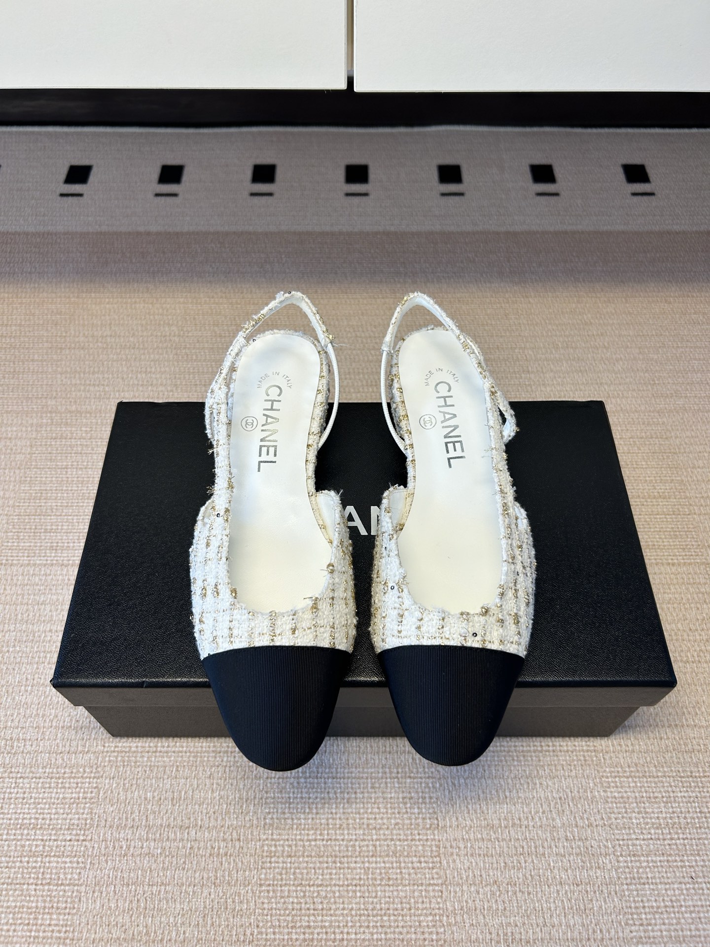 샤넬(CHANEL) 슬링백 샌들 신발