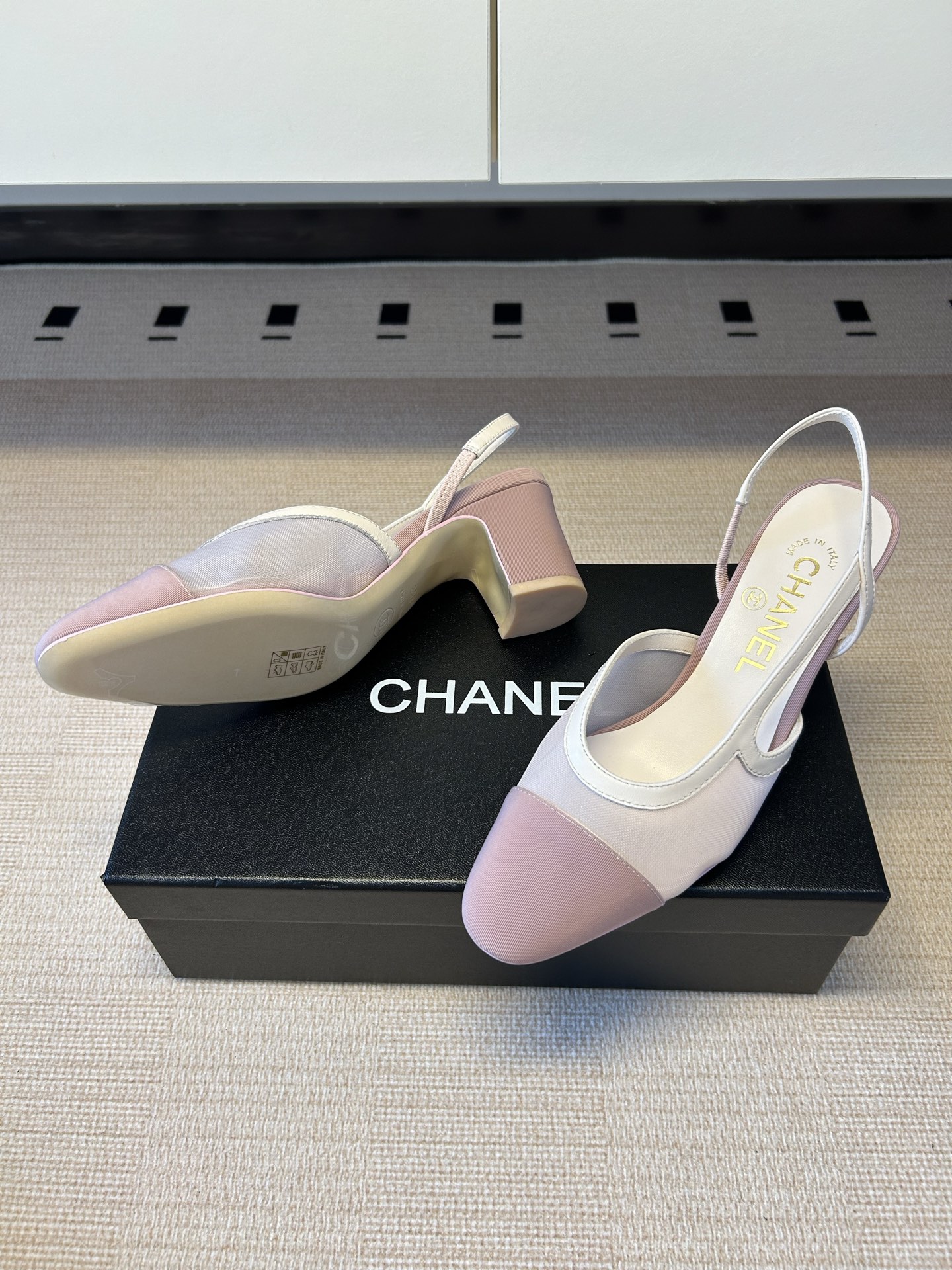 샤넬(CHANEL) 슬링백 샌들 신발