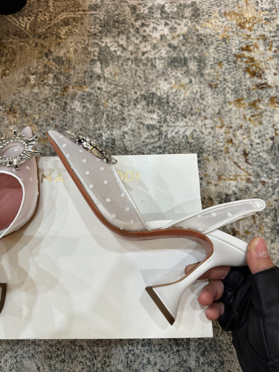 Amina Muaddi 아미나 무아디 힐 구두 신발 9.5cm