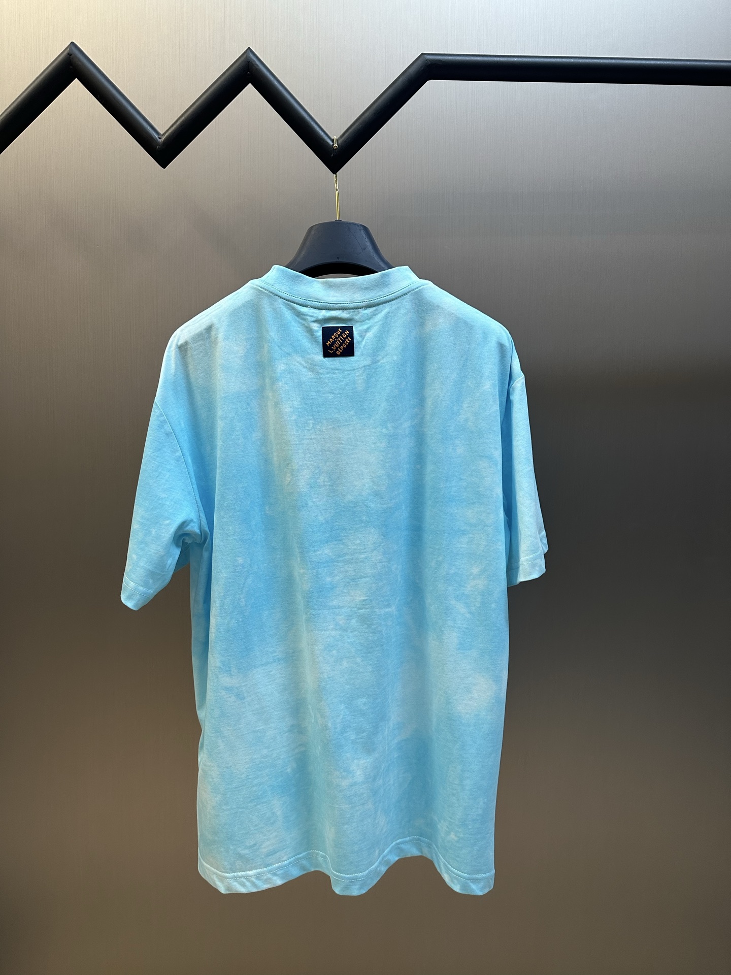 루이비통(LV) 타이다이 프린트 반팔 티셔츠 의류