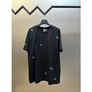 디올(DIOR) 네잎클로버 자수 반팔 티셔츠 의류