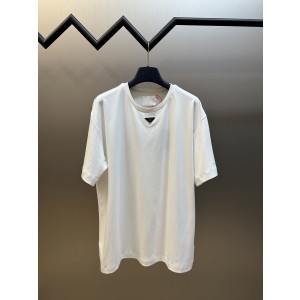 프라다(PRADA) 삼각 로고 반팔 티셔츠 의류