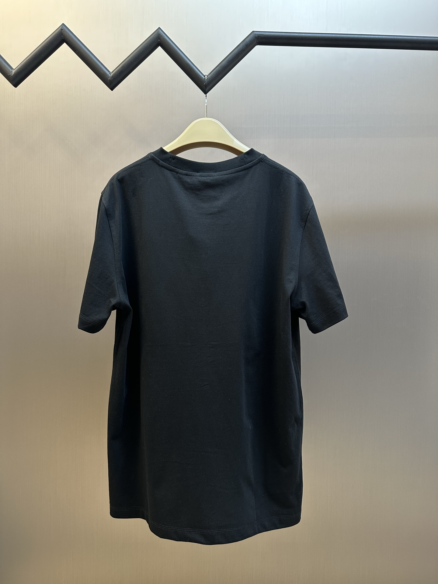 버버리(BURBERRY) 로고 자수 체크 라벨 반팔 티셔츠 의류