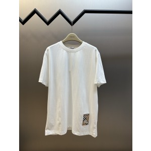 버버리(BURBERRY) 로고 자수 체크 라벨 반팔 티셔츠 의류