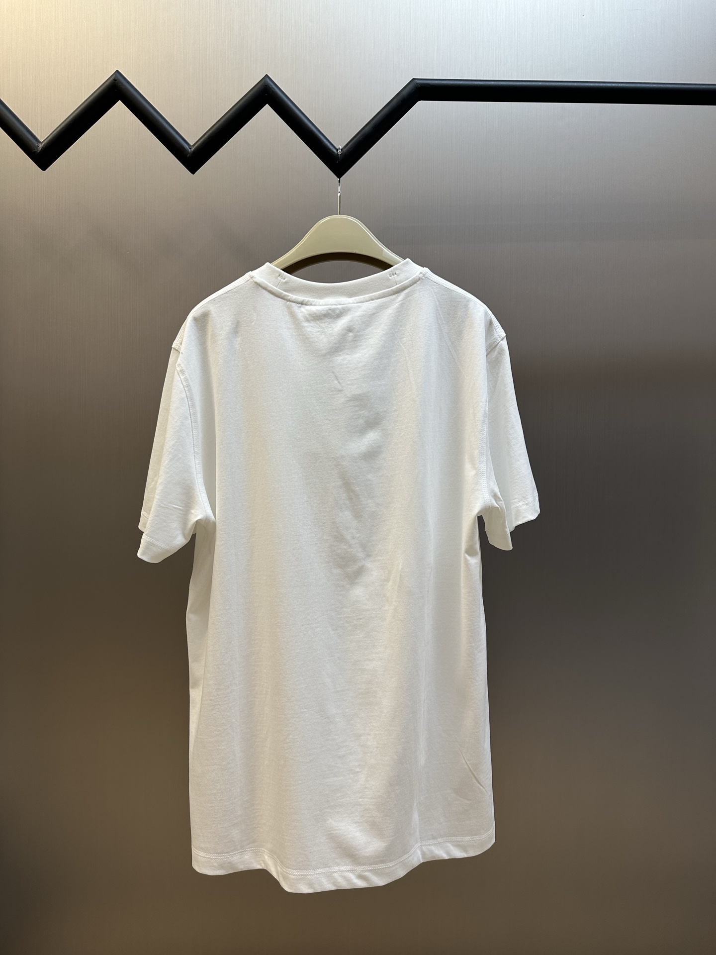 버버리(BURBERRY) 로고 자수 체크 라벨 반팔 티셔츠 의류