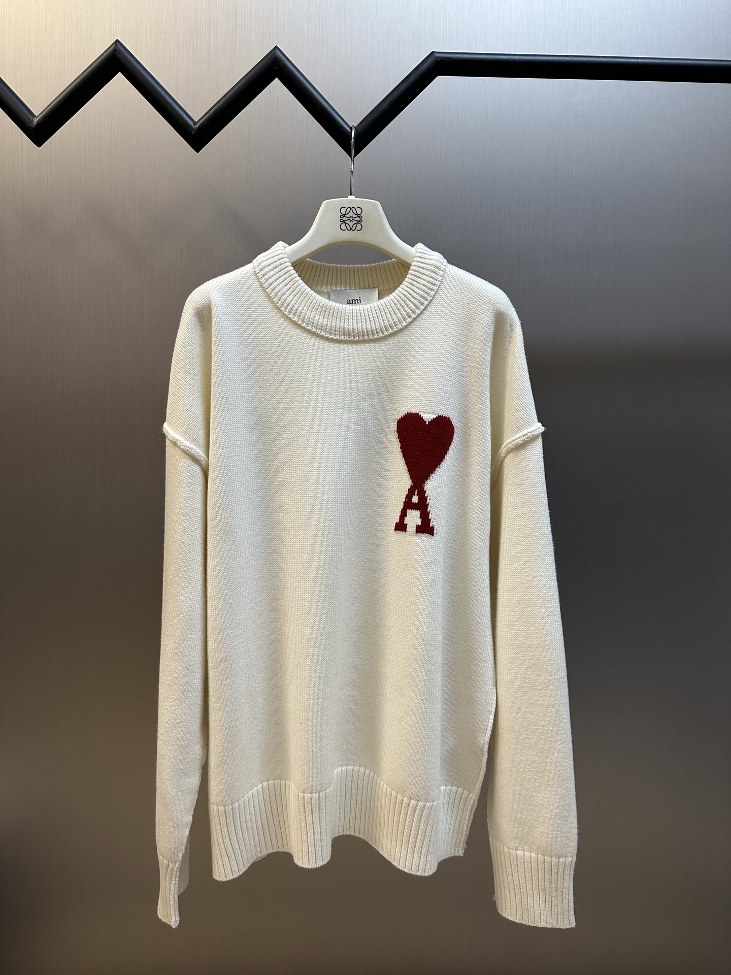 아미(AMI) 레드 로고 울 니트 스웨터 의류