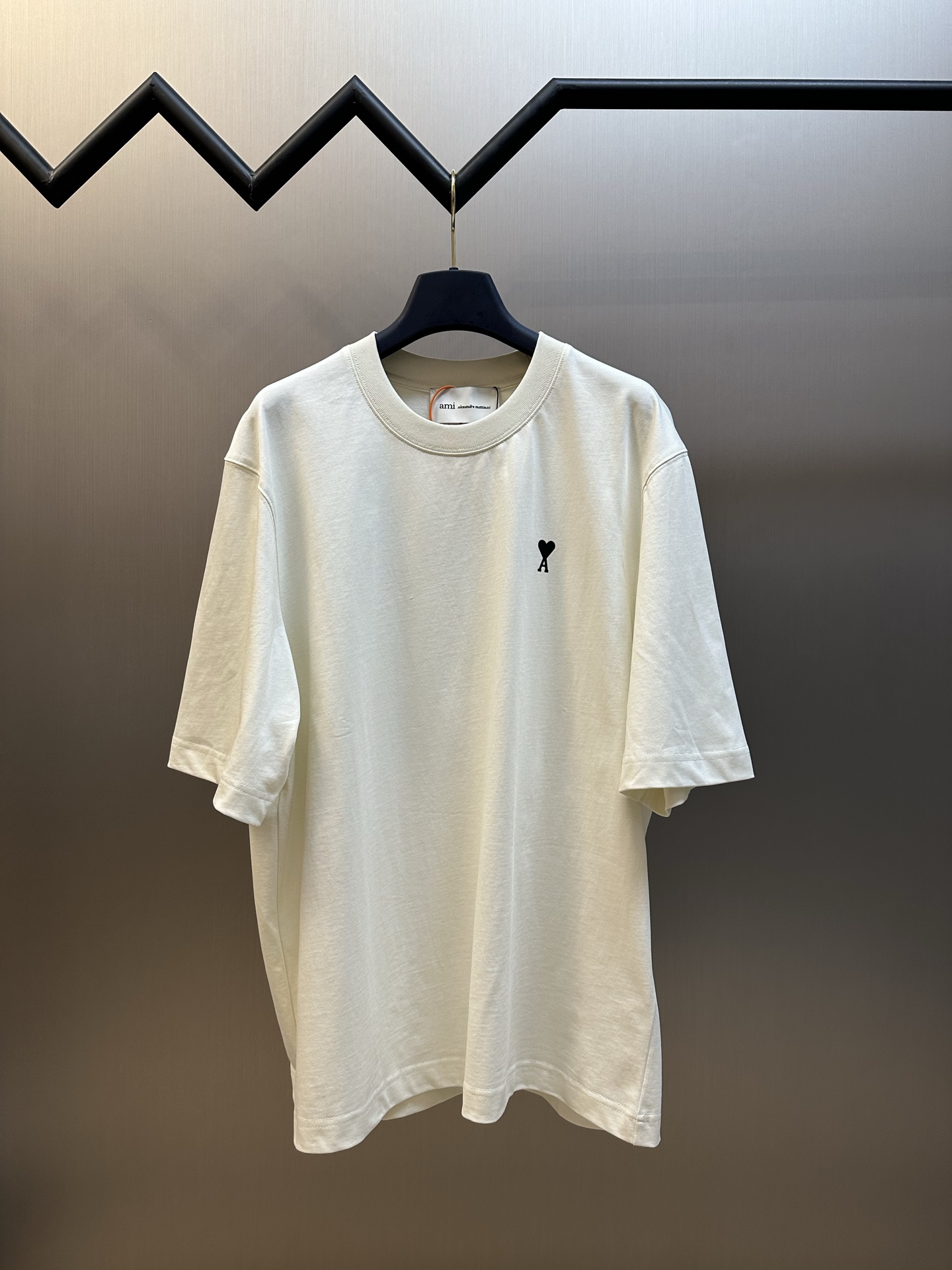 아미(AMI) 로고 프린트 반팔 티셔츠 의류