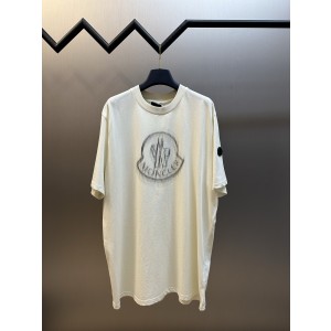 몽클레어 몽클레르(MONCLER) 블러 로고 반팔 티셔츠 의류