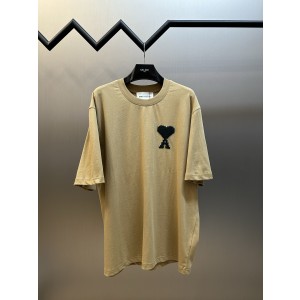 아미(AMI) 픽셀 하트 자수 반팔 티셔츠 의류