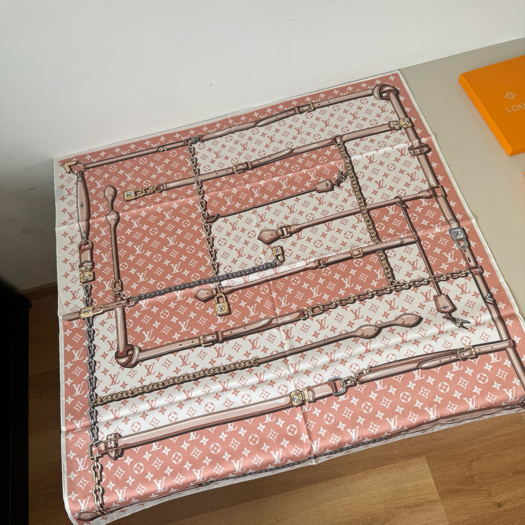 루이비통(LV) 모노그램 트윌 실크 스카프