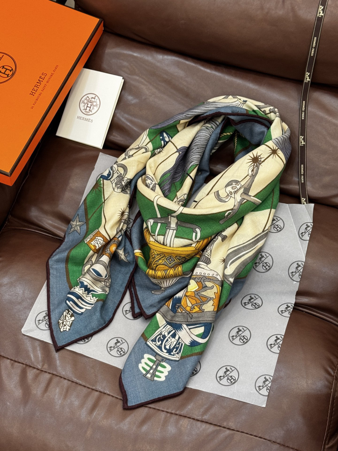 에르메스(HERMES) 캐시미어 실크 목도리 스카프