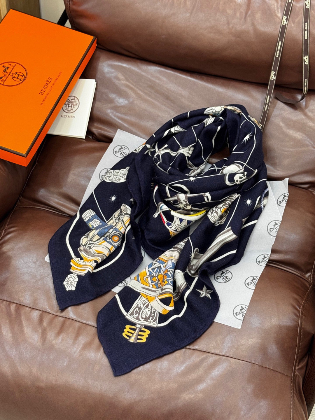 에르메스(HERMES) 캐시미어 실크 목도리 스카프