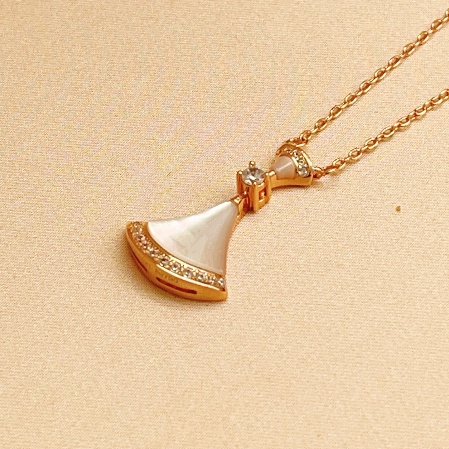 불가리(BVLGARI) 목걸이 악세사리