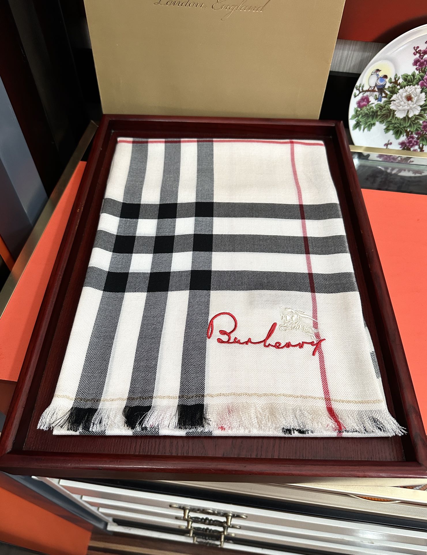 버버리(BURBERRY) 체크 캐시미어 목도리 스카프