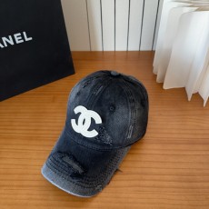 샤넬(CHANEL) 로고 볼캡 모자