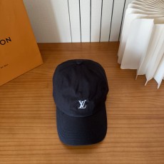 루이비통(LV) 로고 볼캡 모자