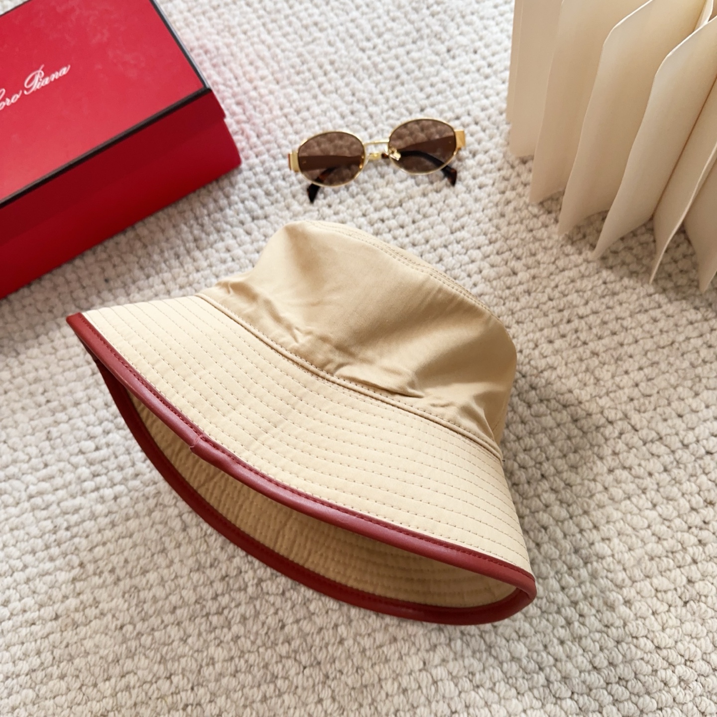 로로피아나(Loro Piana) 버킷햇 모자