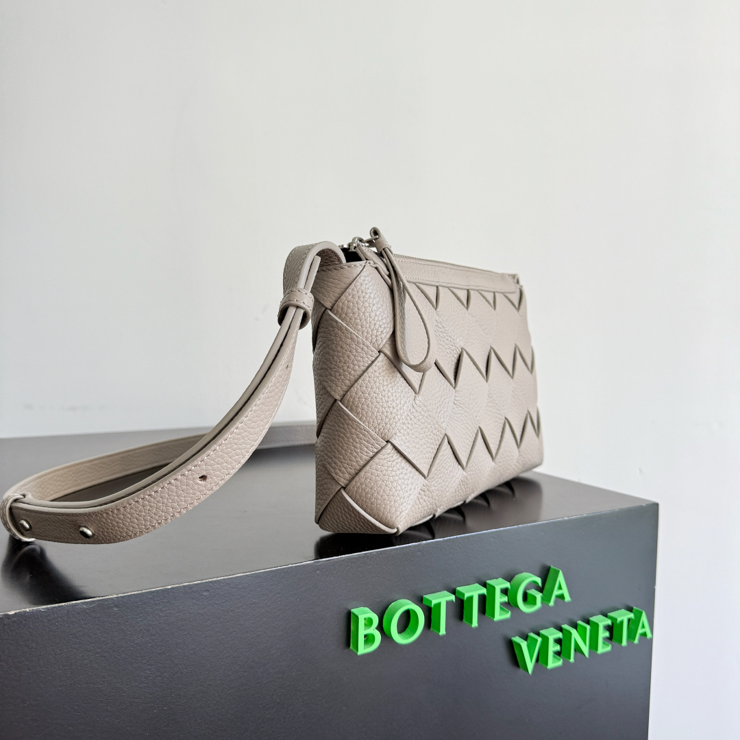 BOTTEGA VENETA BV 보테가 베네타 Diago 디아고 지퍼 크로스백 (837112) 가방