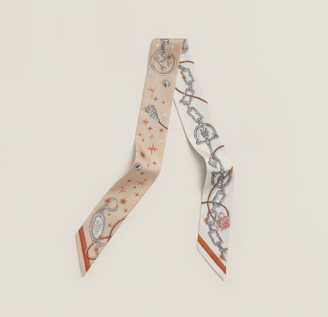 에르메스(HERMES) 트윌리 실크 목도리 스카프