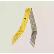 에르메스(HERMES) 트윌리 실크 목도리 스카프