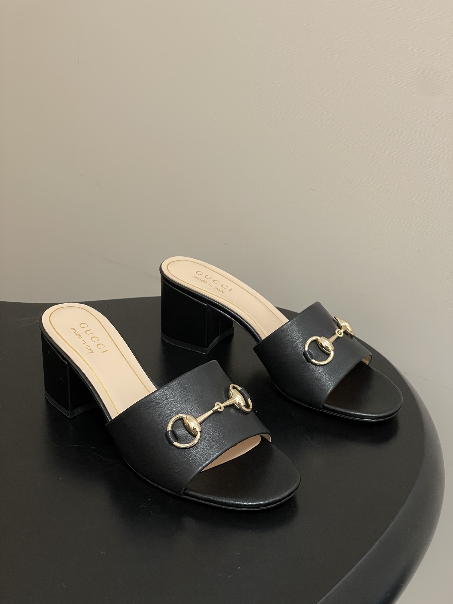 구찌(GUCCI) 홀스빗 슬리퍼 샌들 신발