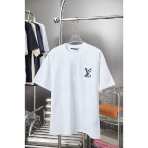 루이비통(LV) 로고 반팔 티셔츠 의류