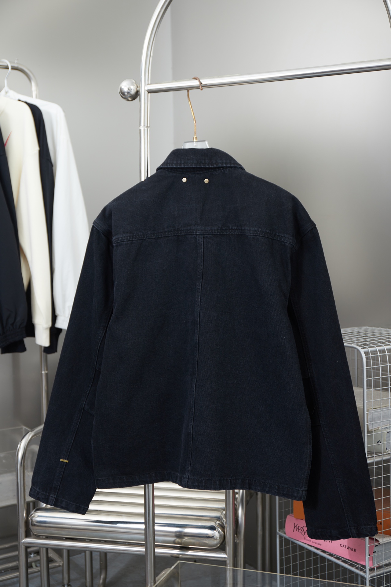 루이비통(LV) 엠보싱 모노그램 데님 자켓 의류