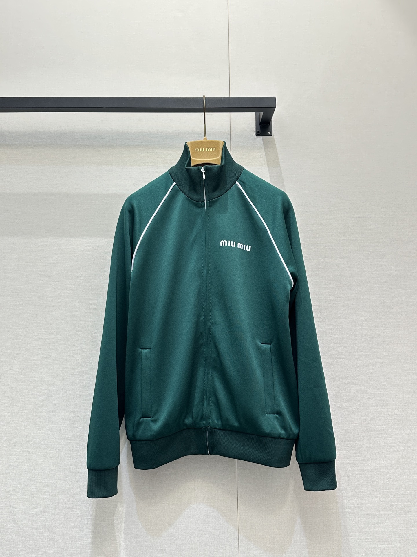 miumiu 미우미우 집업 재킷 자켓 의류