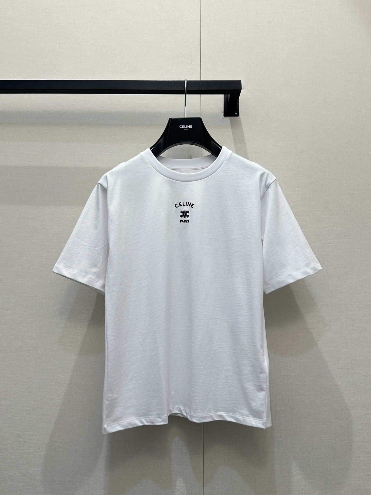 Celine 셀린느 트리오페 자수 슬림 반팔 티셔츠 의류