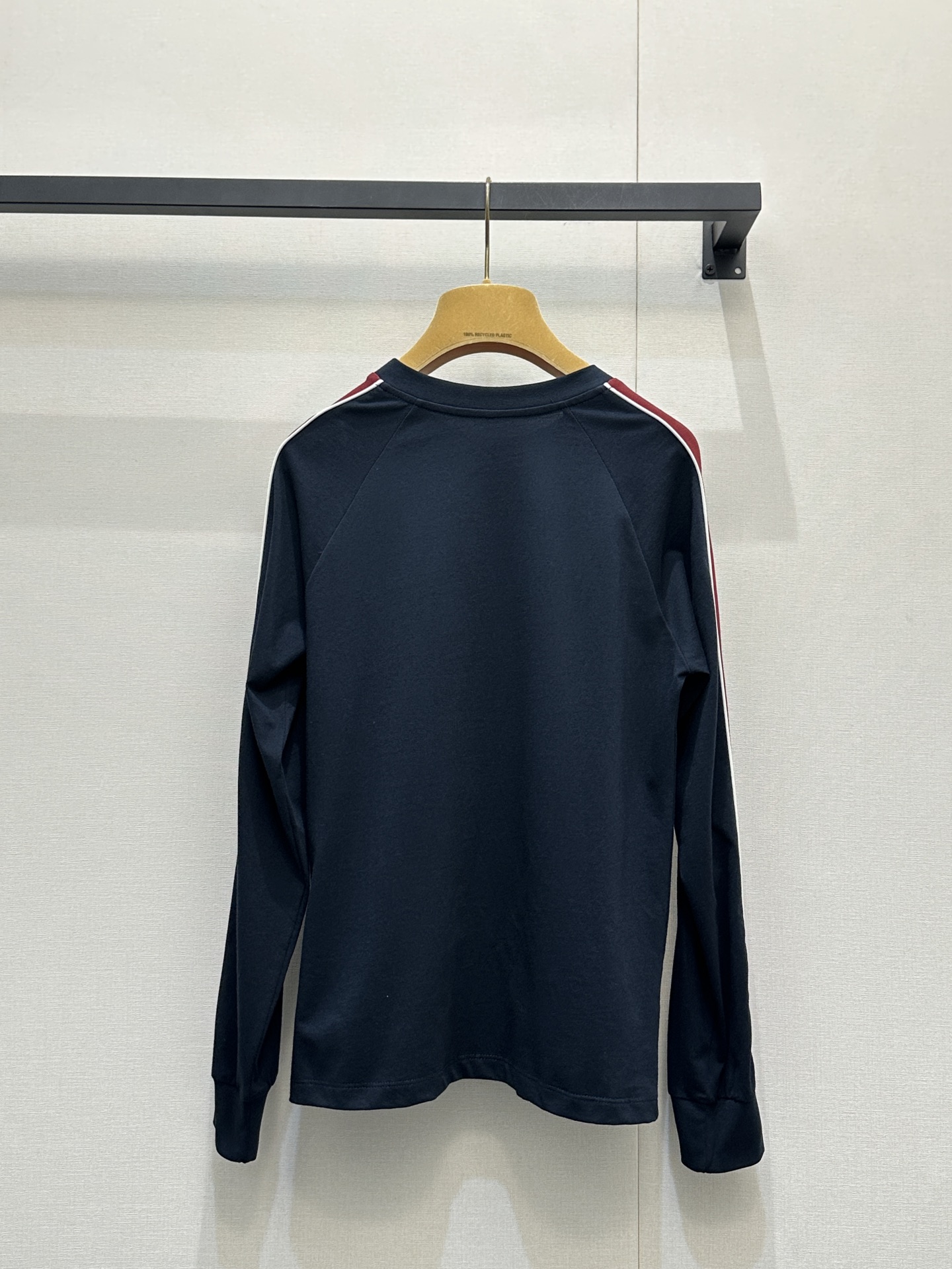 miumiu 미우미우 로고 자수 배색 긴팔 티셔츠 의류