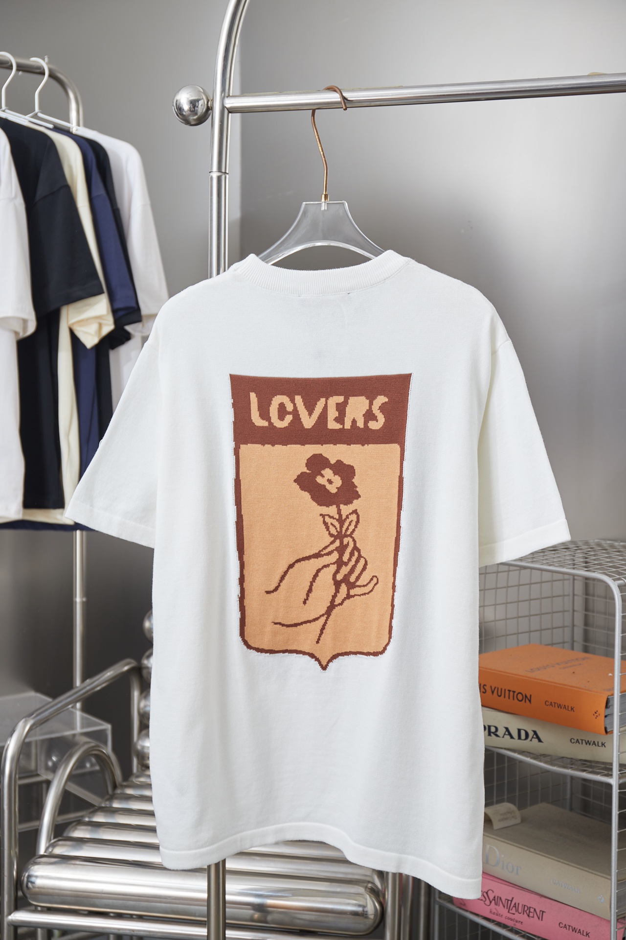 루이비통(LV) 트렁크 플라워 니트 반팔 티셔츠 의류