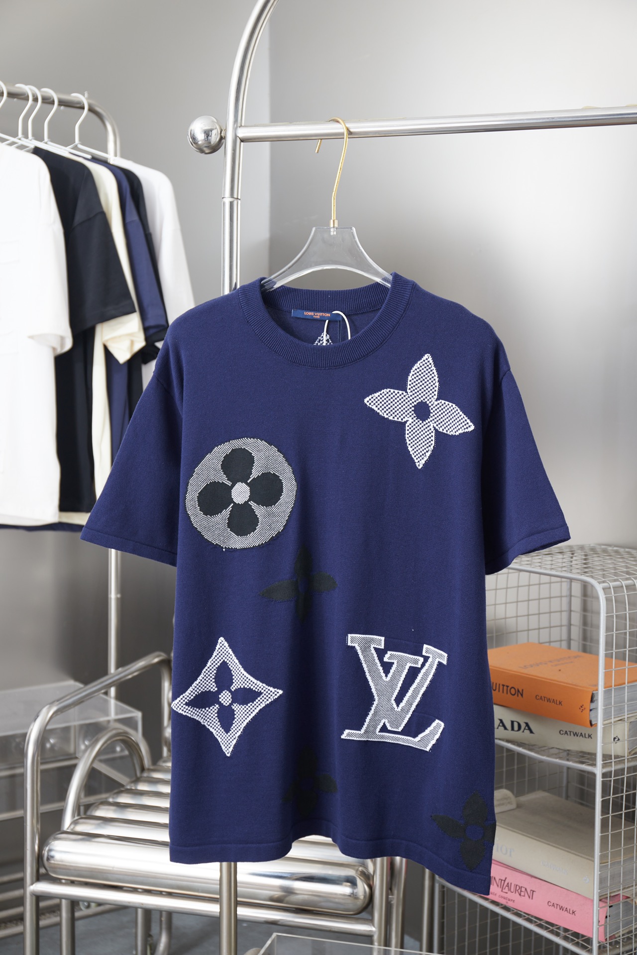 루이비통(LV) 모노그램 자카드 니트 반팔 티셔츠 의류