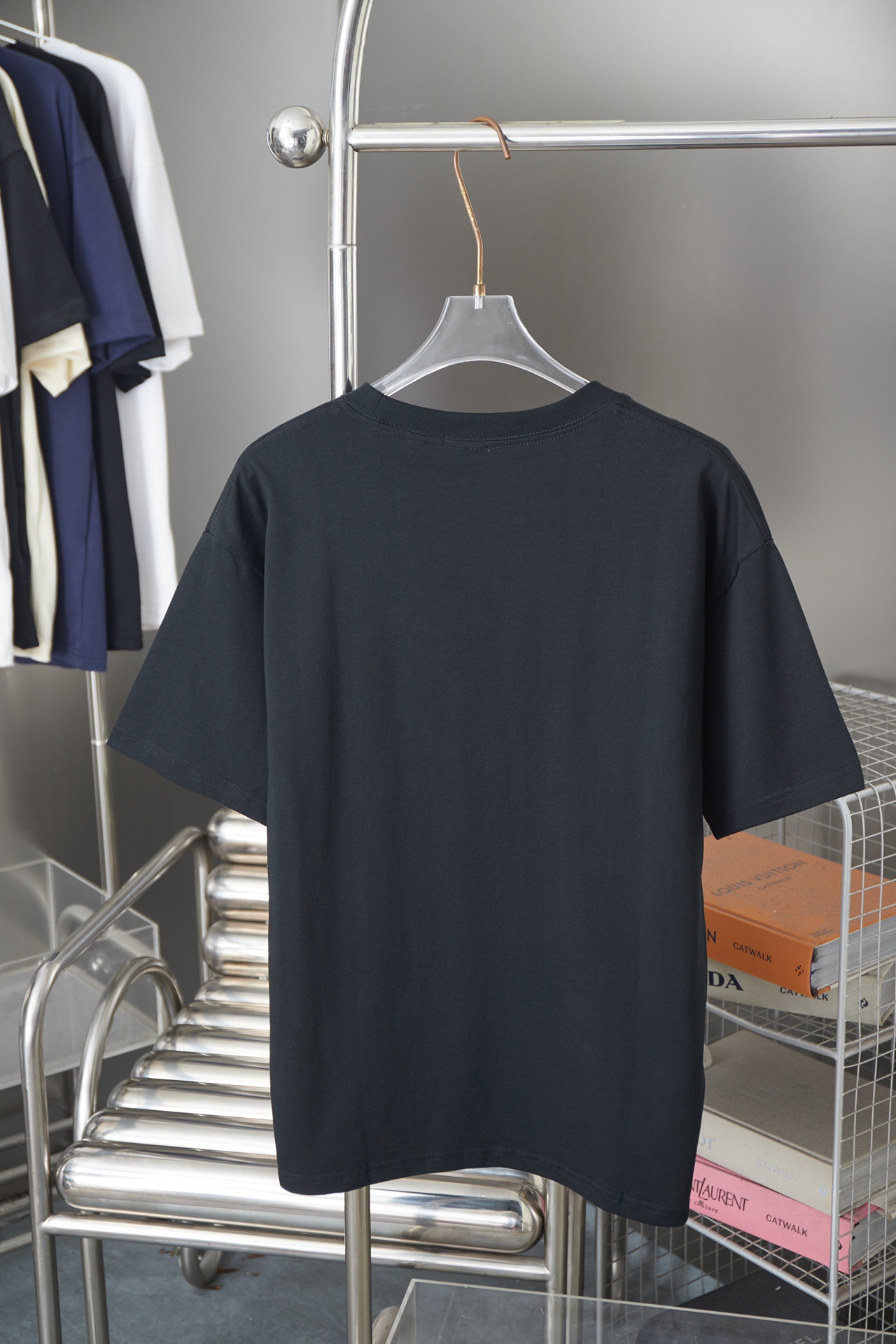 버버리(BURBERRY) 자수 로고 반팔 티셔츠 의류