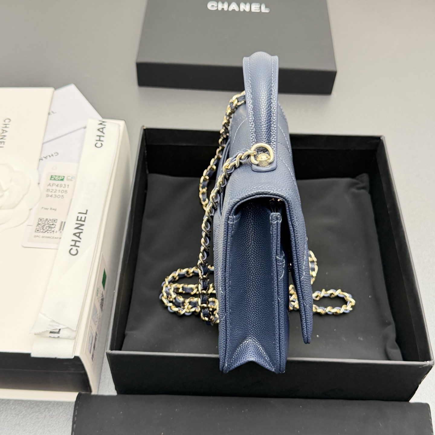 Chanel 샤넬 핸들 WOC 라지 다이아몬드 퀼팅 체인백 (AP4931)