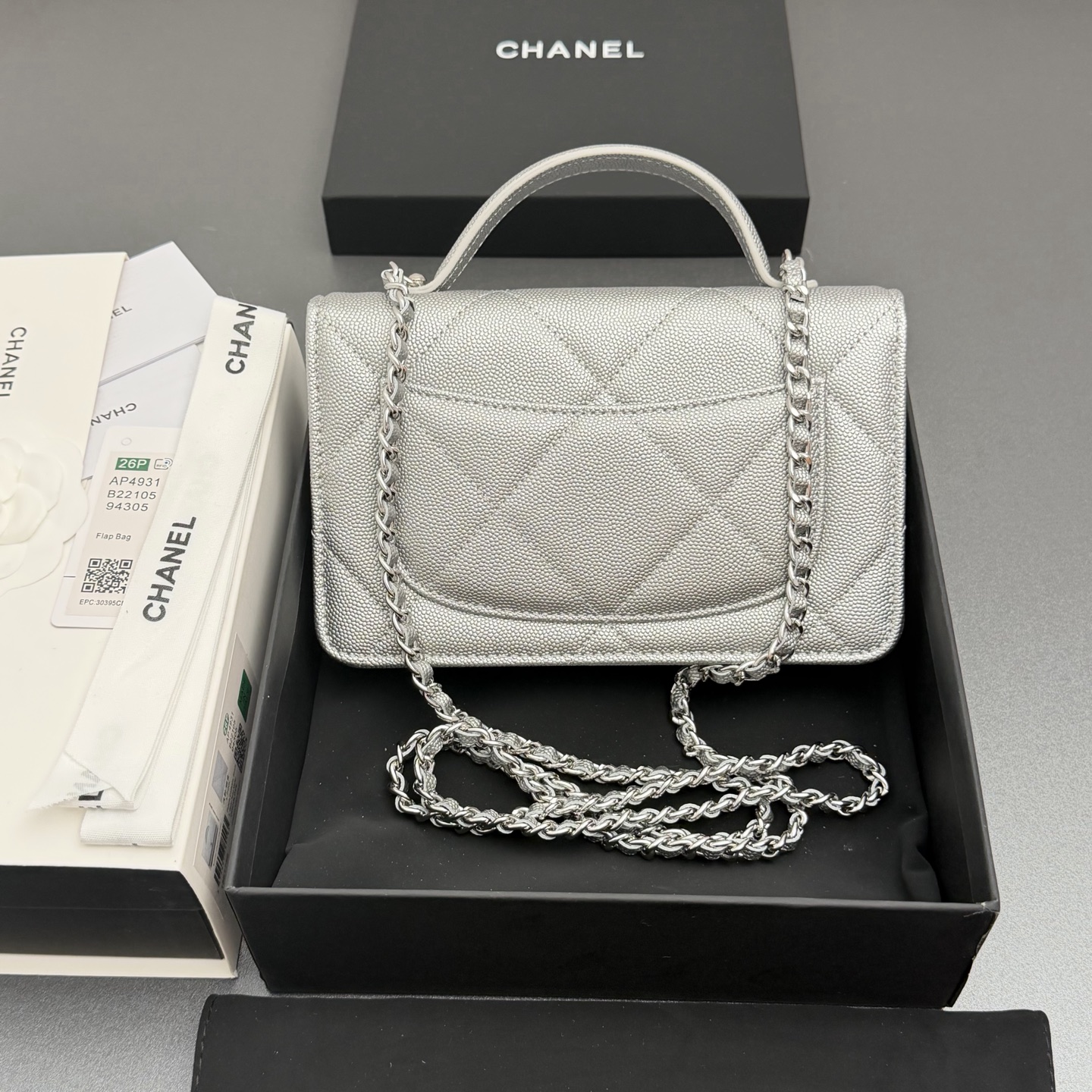 Chanel 샤넬 핸들 WOC 라지 다이아몬드 퀼팅 체인백 (AP4931)