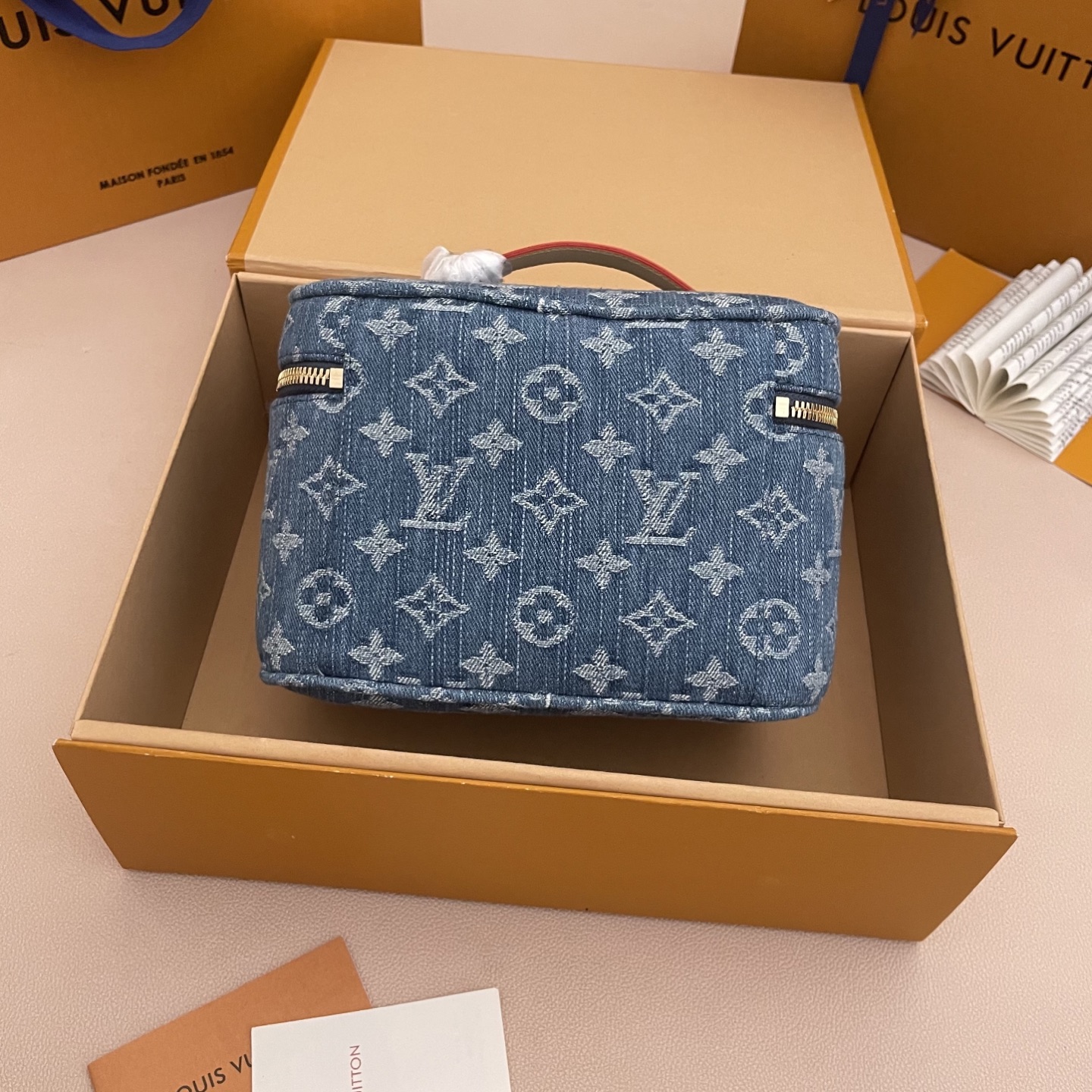 LV 루이비통 나이스(Nice) 미니 코스메틱 케이스 - 모노그램 데님 파우치백 가방