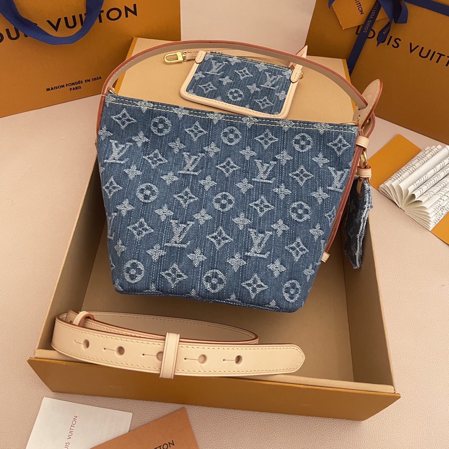 LV 루이비통 올 인(All In) BB 데님 랑데부 버킷백 가방