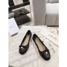 디올(DIOR) 까나쥬 발레리나 플랫 신발