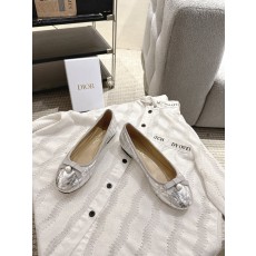 디올(DIOR) 까나쥬 발레리나 플랫 신발