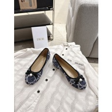 디올(DIOR) 까나쥬 발레리나 플랫 신발