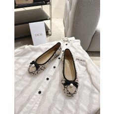 디올(DIOR) 까나쥬 발레리나 플랫 신발