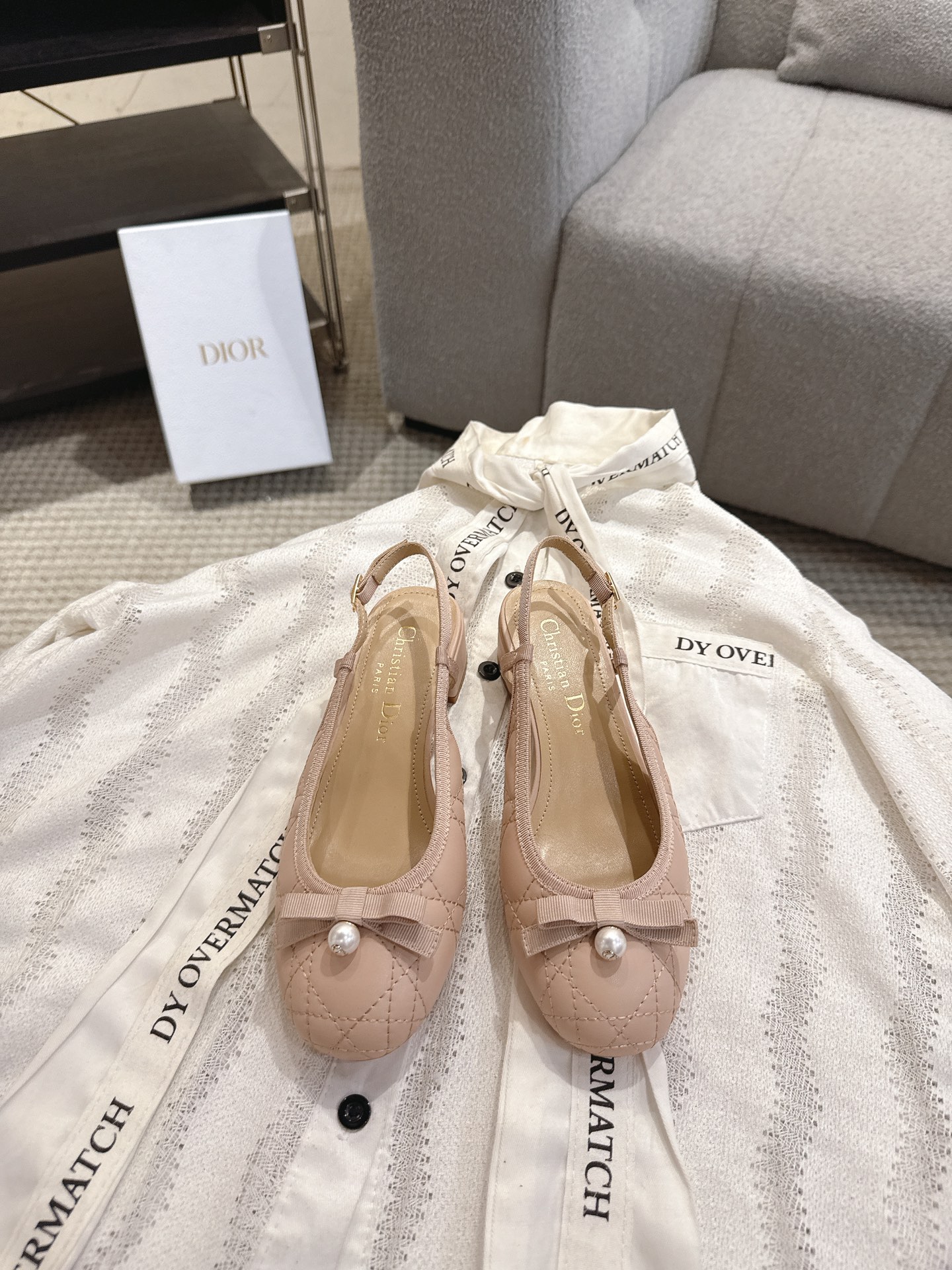 디올(DIOR) 진주 까나쥬 발레리나 슬링백 샌들 신발