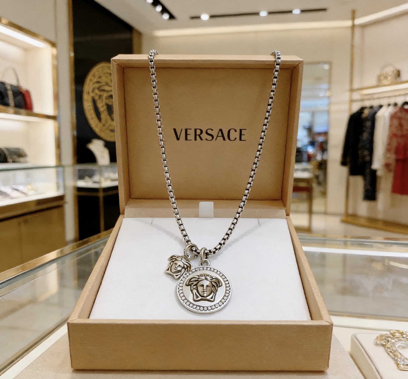베르사체(VERSACE) 메두사 빈티지 실버 목걸이 악세사리