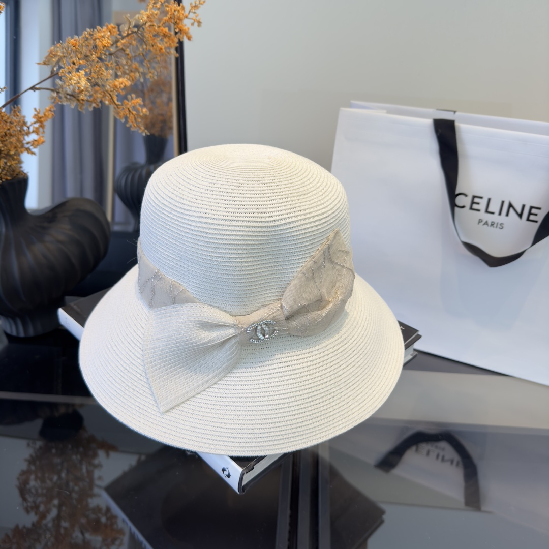 샤넬(CHANEL) 밀짚 모자