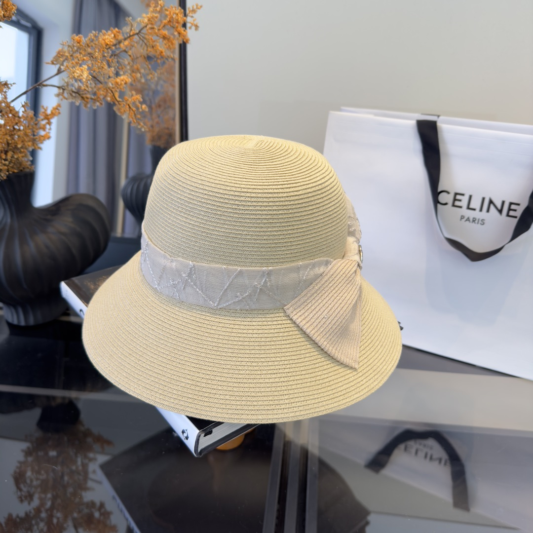 샤넬(CHANEL) 밀짚 모자