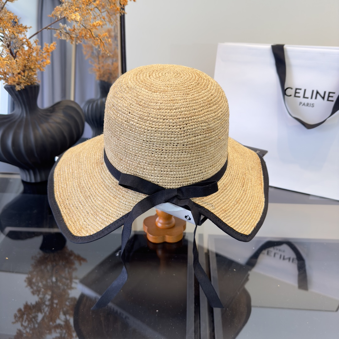 디올(DIOR) 라피아 밀짚 모자
