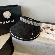 샤넬(CHANEL) 진주 헤어밴드 썬캡 모자