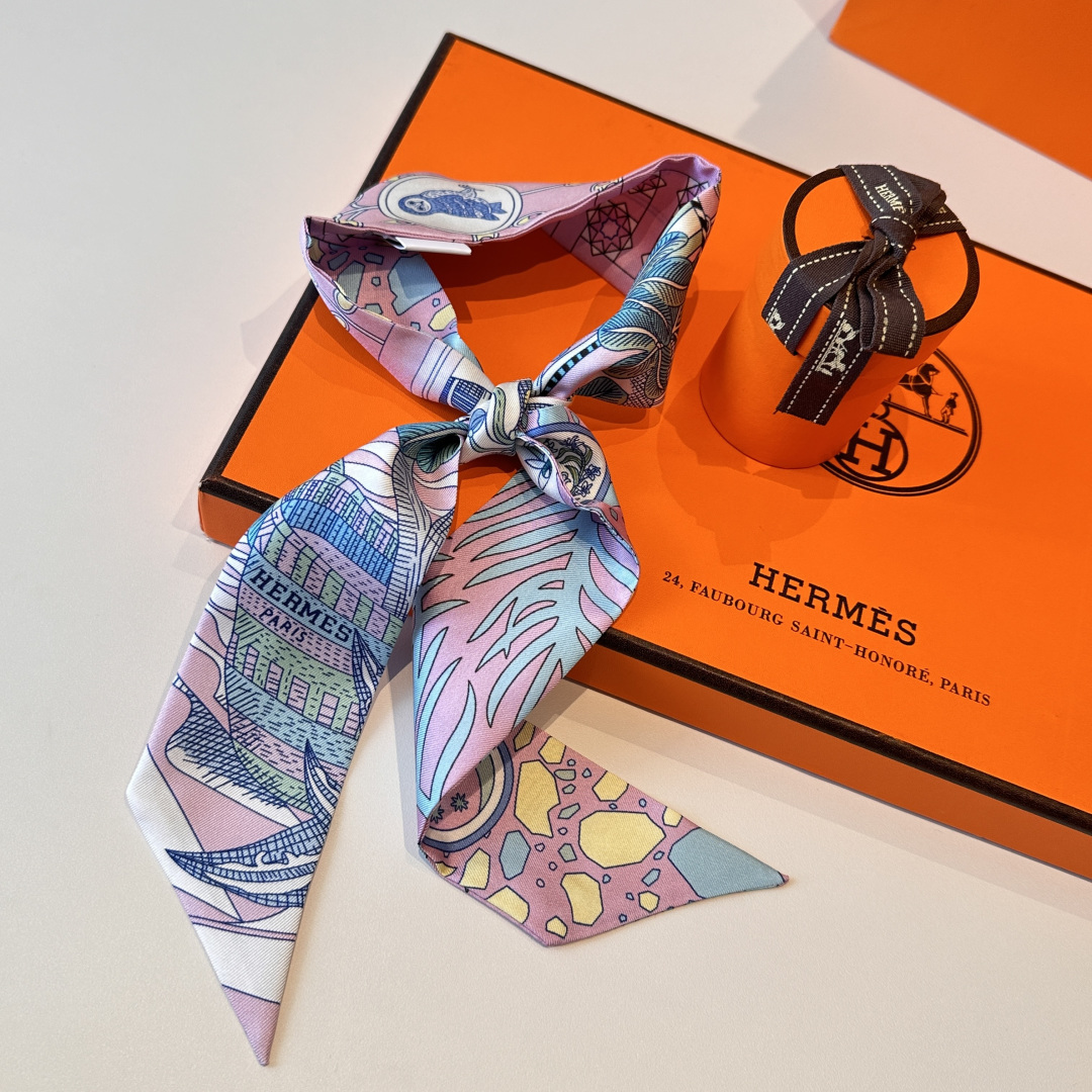 에르메스(HERMES) 트윌리 실크 목도리 스카프